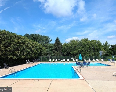 822 Putnam Boulevard - Photo Thumbnail 18