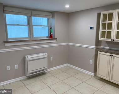 136 Garrett Avenue - Photo Thumbnail 17