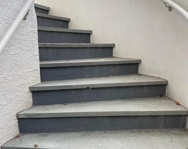 136 Garrett Avenue - Photo Thumbnail 11