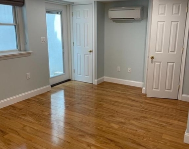 136 Garrett Avenue - Photo Thumbnail 23