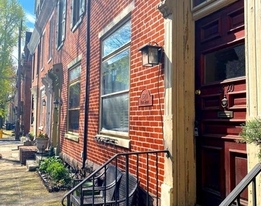 1520 Penn Street - Photo Thumbnail 1