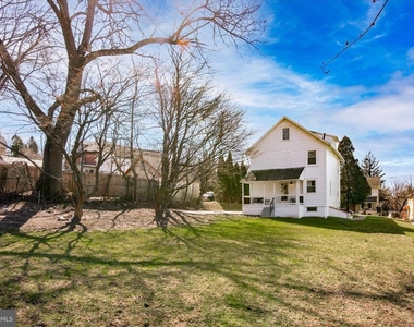 933 Henry Avenue - Photo Thumbnail 45