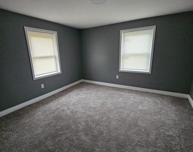 48 Old Lancaster Road - Photo Thumbnail 6