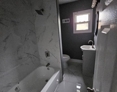 48 Old Lancaster Road - Photo Thumbnail 4