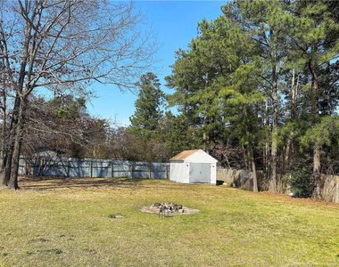 675 Americana Drive - Photo Thumbnail 14