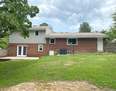 3308 Cranbrook Drive - Photo Thumbnail 19