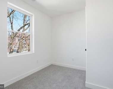 43 Palm Lane - Photo Thumbnail 26