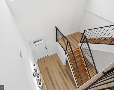 43 Palm Lane - Photo Thumbnail 19