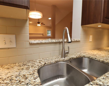 12305 Harcourt Drive - Photo Thumbnail 5