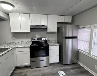 2918 Dunebuggy Lane - Photo Thumbnail 2