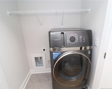 414 Weather Ridge Lane - Photo Thumbnail 14