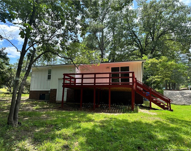 2346 Lake Avenue - Photo Thumbnail 8