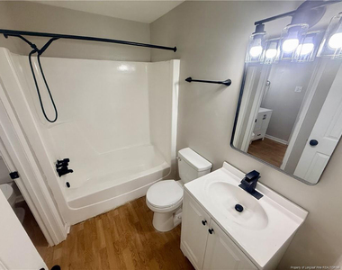 2346 Lake Avenue - Photo Thumbnail 4