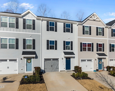 103 Equinox Rdg Terrace - Photo Thumbnail 2