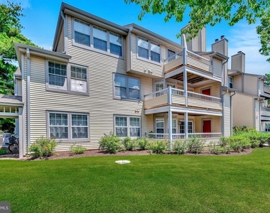 302 Trinity Court - Photo Thumbnail 16