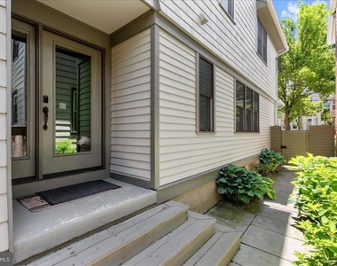 23 Leigh Avenue - Photo Thumbnail 2