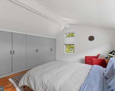 23 Leigh Avenue - Photo Thumbnail 16