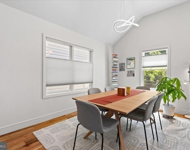 23 Leigh Avenue - Photo Thumbnail 6