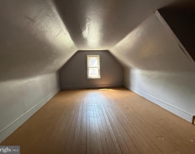 16 Delsea Drive N - Photo Thumbnail 14