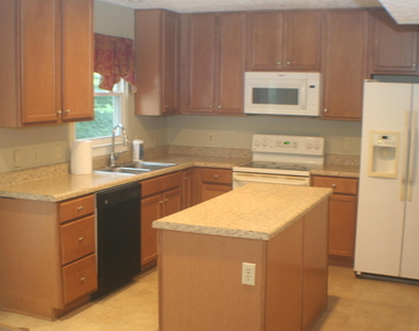 2500 Anne Carol Court - Photo Thumbnail 16