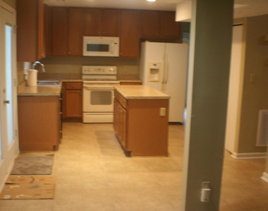 2500 Anne Carol Court - Photo Thumbnail 14