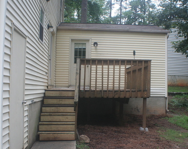 2500 Anne Carol Court - Photo Thumbnail 5
