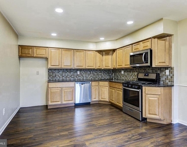 215 Keats Dr - Photo Thumbnail 7