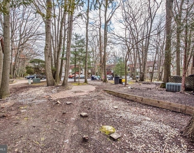 215 Keats Dr - Photo Thumbnail 26