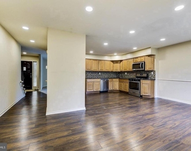 215 Keats Dr - Photo Thumbnail 5