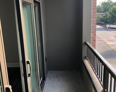 414 S White Street - Photo Thumbnail 7