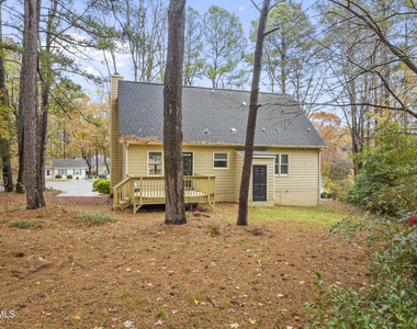 103 Bushberry Court - Photo Thumbnail 7