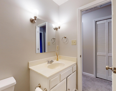 103 Bushberry Court - Photo Thumbnail 43