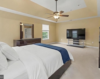 228 Leffler Circle - Photo Thumbnail 38