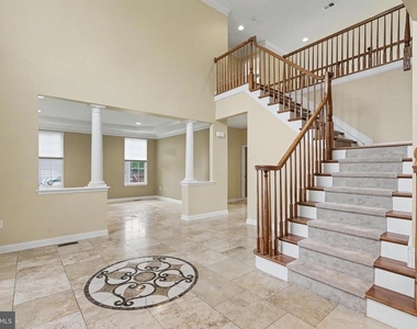 228 Leffler Circle - Photo Thumbnail 7
