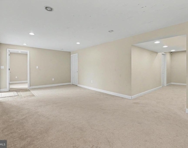 228 Leffler Circle - Photo Thumbnail 61