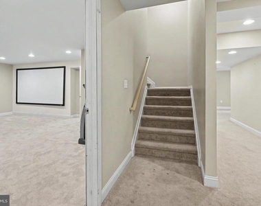 228 Leffler Circle - Photo Thumbnail 52