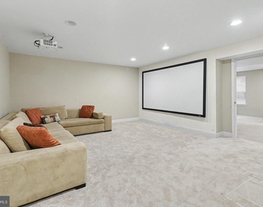228 Leffler Circle - Photo Thumbnail 53