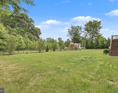 228 Leffler Circle - Photo Thumbnail 70