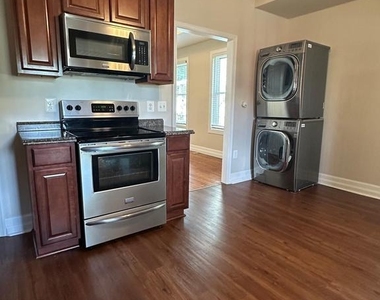 29 Belview Avenue - Photo Thumbnail 6