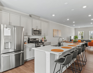 1261 Willow Tree Way - Photo Thumbnail 10