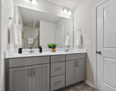 1261 Willow Tree Way - Photo Thumbnail 13