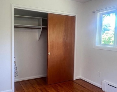 12405 Shafer Lane - Photo Thumbnail 22