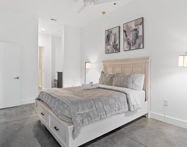 319 Fayetteville Street - Photo Thumbnail 24