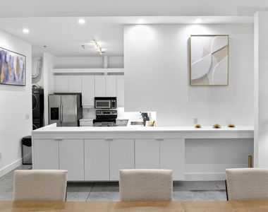 319 Fayetteville Street - Photo Thumbnail 22