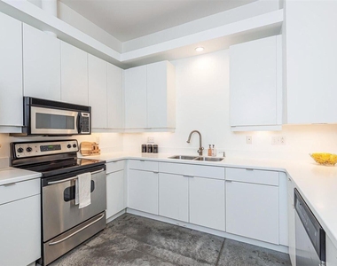 319 Fayetteville Street - Photo Thumbnail 2