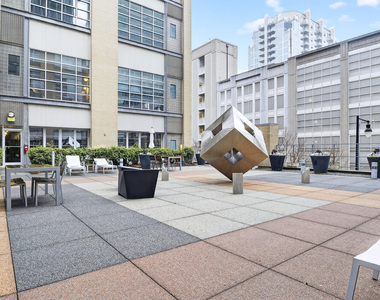319 Fayetteville Street - Photo Thumbnail 23