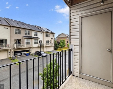 2613 Campus Way N - Photo Thumbnail 22