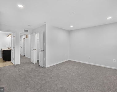 2613 Campus Way N - Photo Thumbnail 13