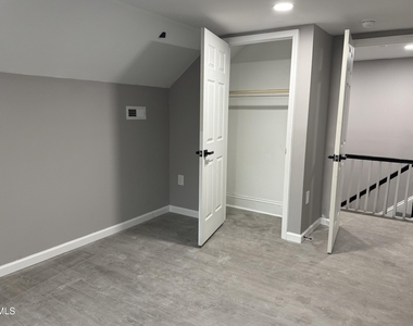 1012 S Franklin Street - Photo Thumbnail 23