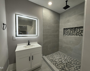 1012 S Franklin Street - Photo Thumbnail 14